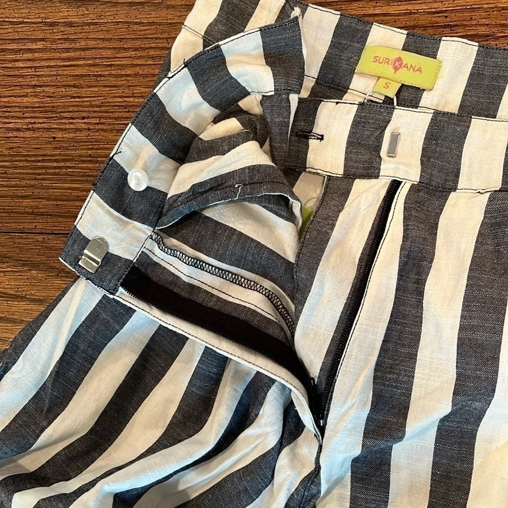 NWT Surkana Trendy Gray and White Striped Pants Small Designed in Barcelona! - Picture 9 of 10